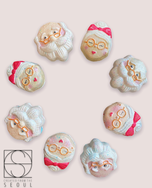 MR & MRS CLAUS BATH BOMB SET